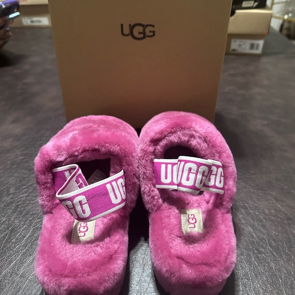 UGG Women's Fluff Yeah Slides - Size 7 - Picture 4 of 6